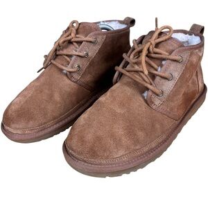 UGG Neumel Suede Lace-Up Chukka Boots â Sz 9 (Very Good Condition)